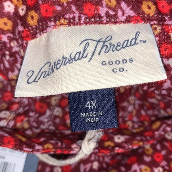 (4X)- Universal Thread Plus Size Puff Elbow Sleeve Smocked Fitted Blouse - Picture 5 of 9